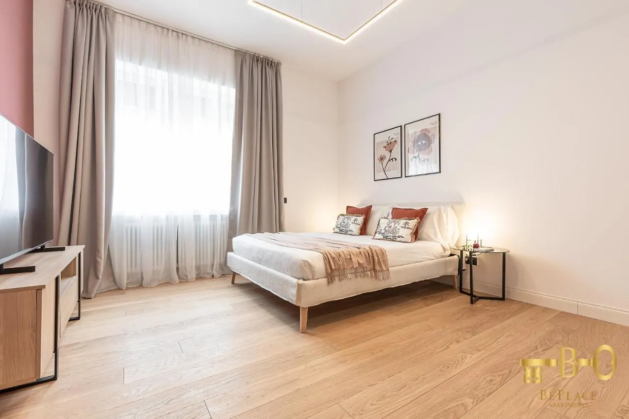 Beplace Apartments In San Babila Milan