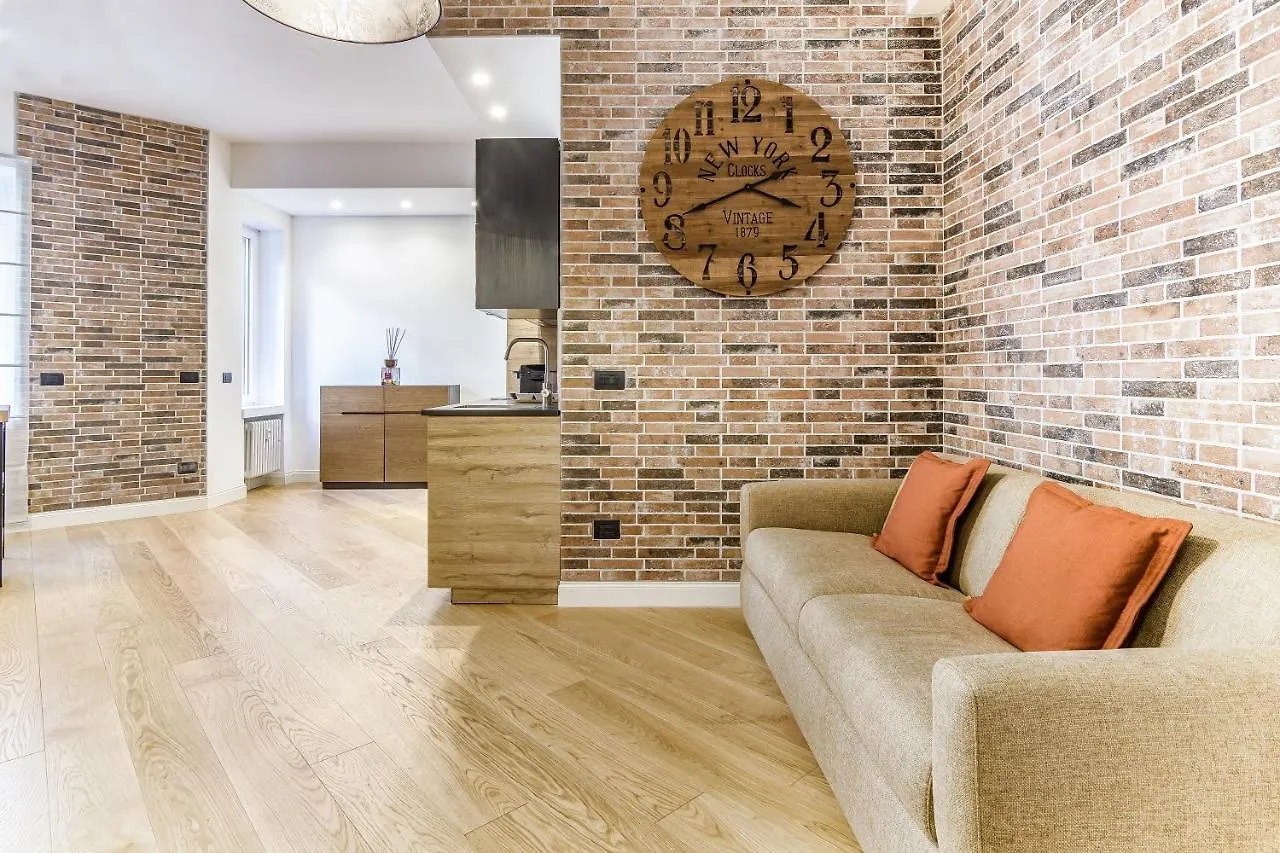 Beplace Apartments In San Babila Milano